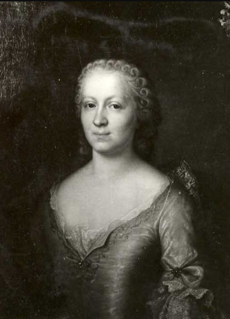 8251-Haller-Erzsebet